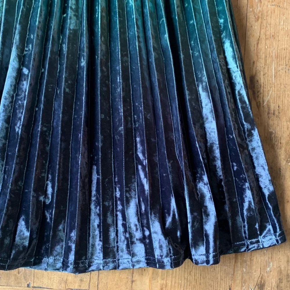 Modcloth Velvet Green Fades Blue Pleated MIDI Skirt - Picture 11 of 16